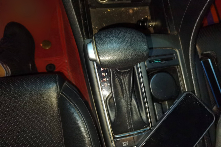 Kia K5 (Imported) 2017 صورة سيارة #18