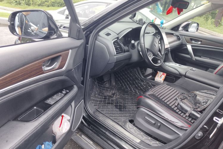 Honda Avancier 2018 صورة سيارة #18