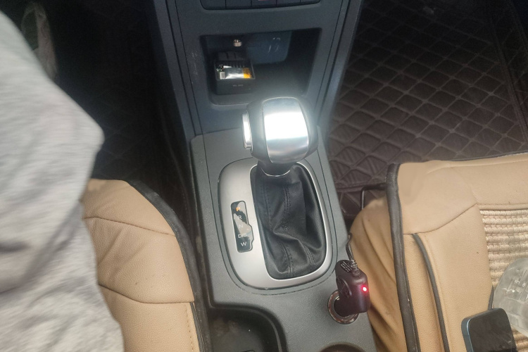 Roewe 350 2017 imagen de coche #18