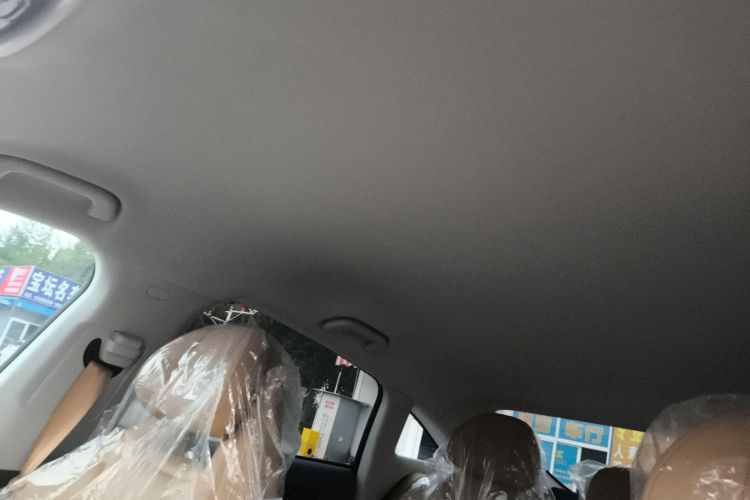 零跑汽车 零跑C01 2025 汽车图片 #18