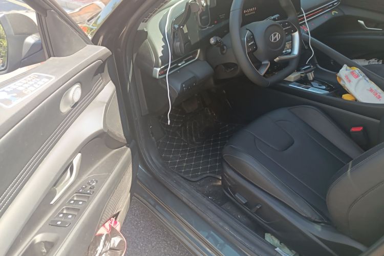 Hyundai Elantra EV 2025 #18 Hyundai Elantra EV 2025 immagine di auto #18