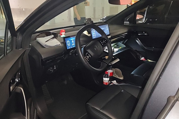 MG 4 EV 2024 #18 MG 4 EV 2024 car image #18