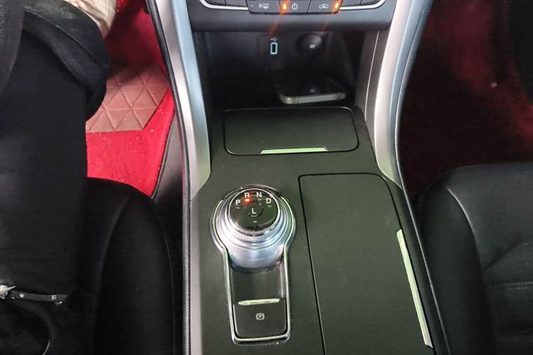 Ford Mondeo New Energy 2020 car image #18