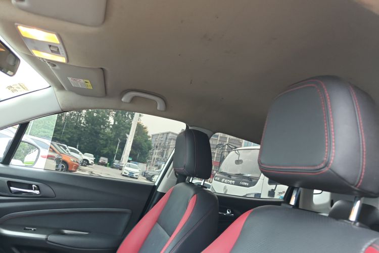 Changan CS15 EV 2018 #18 Changan CS15 EV 2018 imagem de carro #18