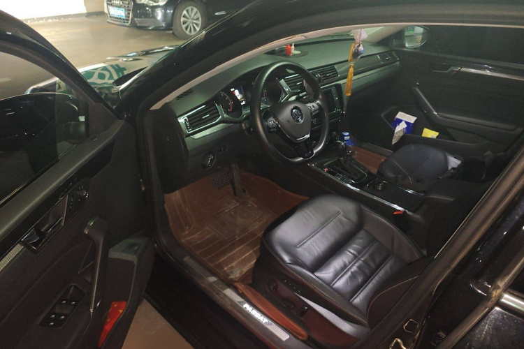 大众 帕萨特 2017 汽车图片 #18