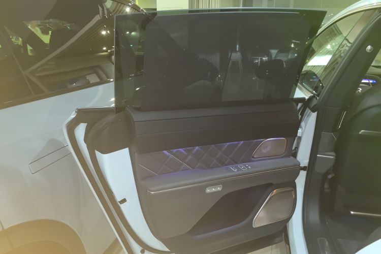 NIO ET9 2024 imagen de coche #18