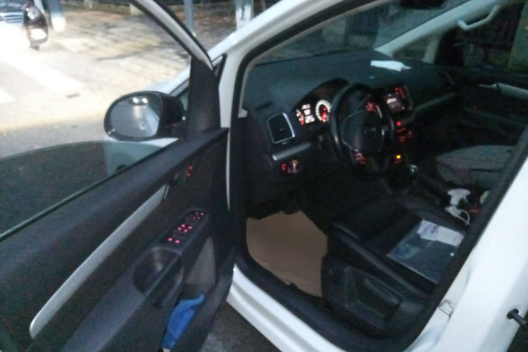 Volkswagen Sharan 2016 imagem de carro #18