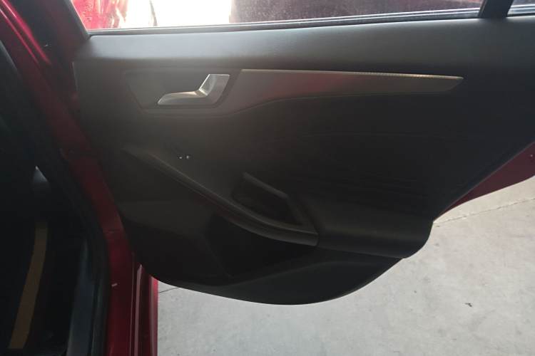 福特 福克斯 2020 汽车图片 #18