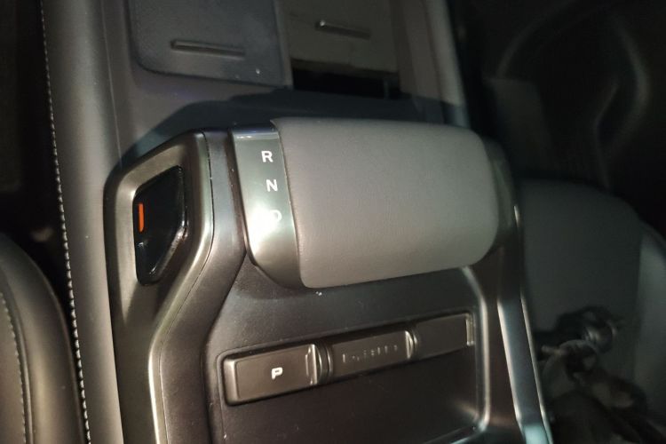 Deepal G318 2024 immagine di auto #18