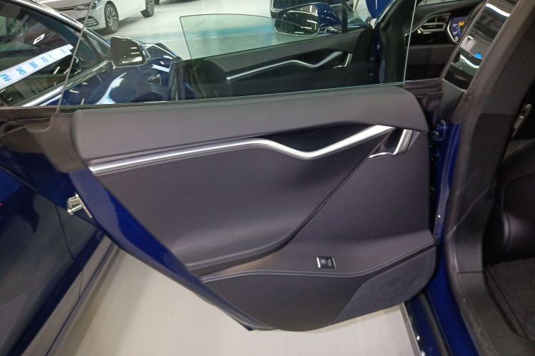特斯拉 Model S 2018 汽车图片 #18