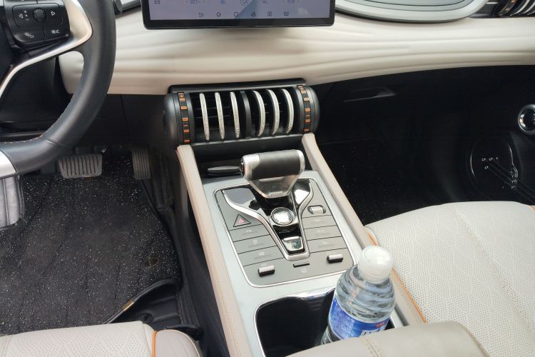 BYD Yuan 2024 car image #18