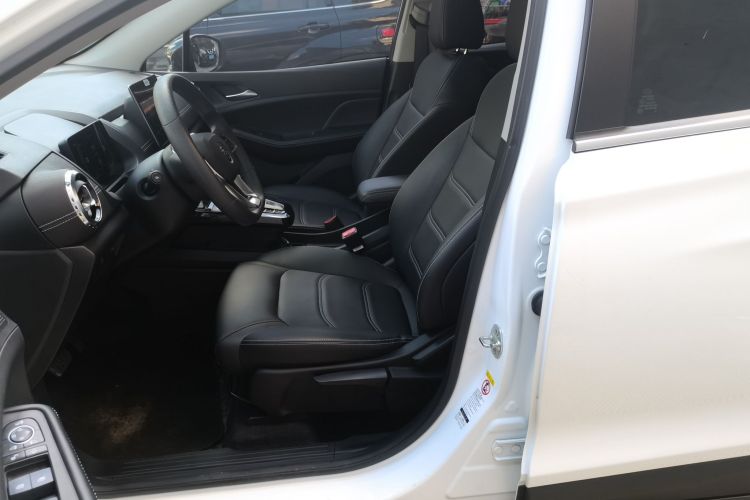 BYD Yuan New Energy 2020 immagine di auto #18