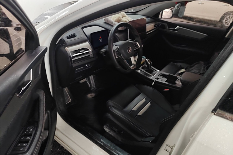 BYD Qin Pro 2018 #18 BYD Qin Pro 2018 car image #18