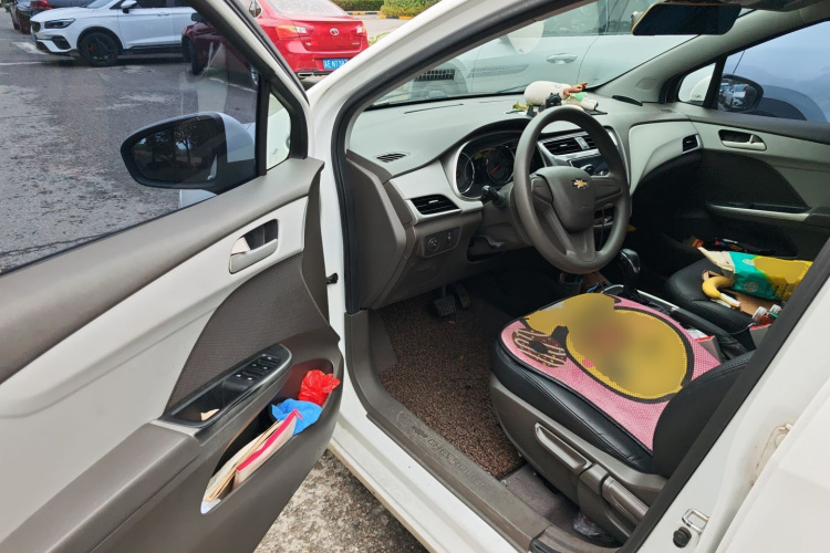 Chevrolet Lova 2016 immagine di auto #18