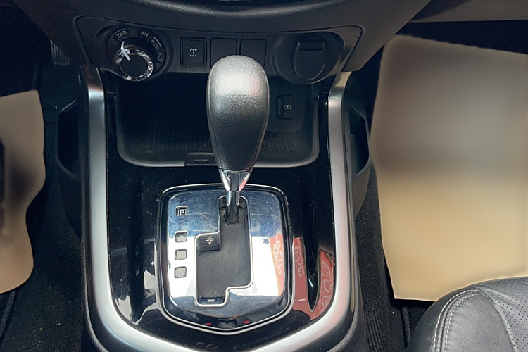 日产 途达 2018 汽车图片 #18