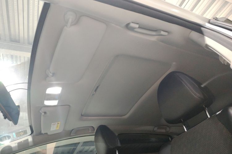 Honda Jade 2018 immagine di auto #18