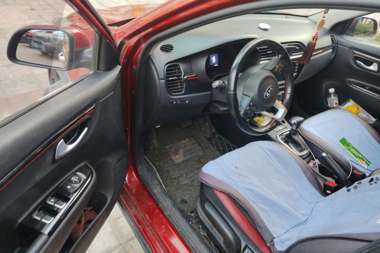 Kia Rio Cross 2019 صورة سيارة #18