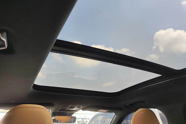 GEELY Monjaro EREV 2023 car image #18