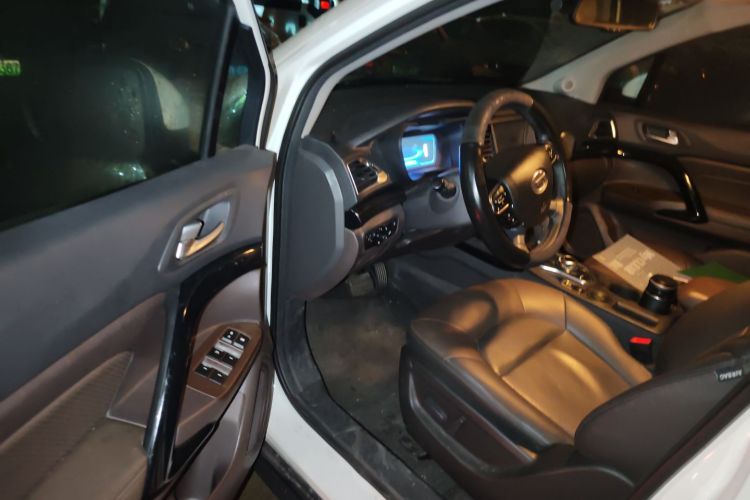 GAC Qizhi PHEV 2019 car image #18