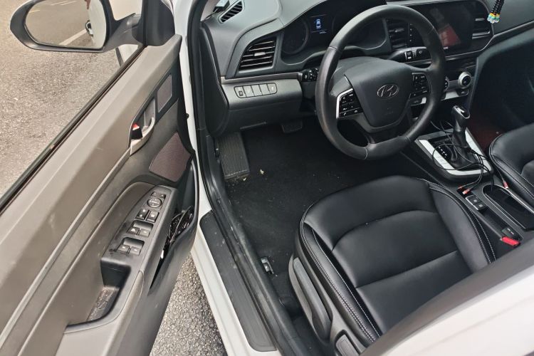 Hyundai Elantra AD 2020 car image #18