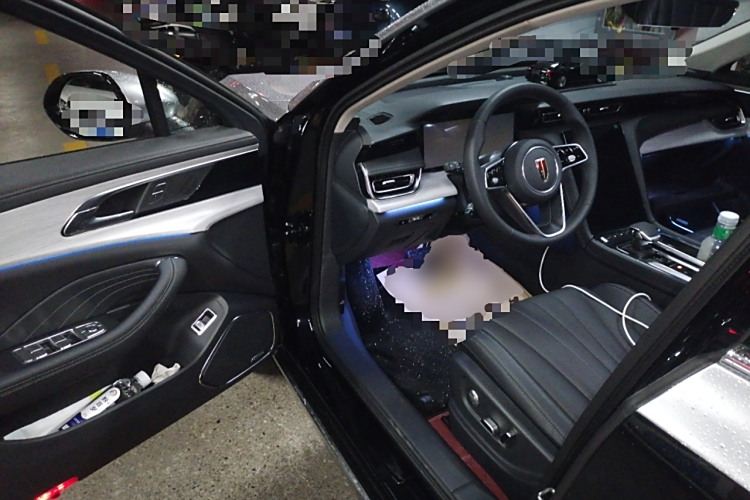 HongQi H5 PHEV 2025 car image #18