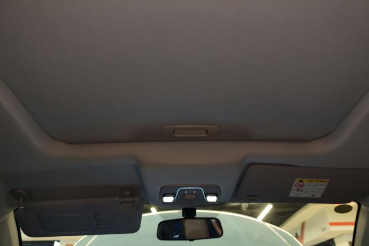 GEELY OkavangoPRO 2025 #18 GEELY OkavangoPRO 2025 car image #18