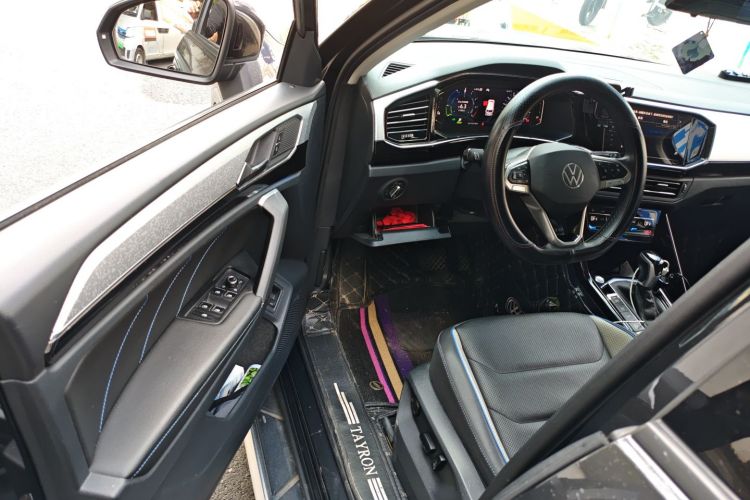 Volkswagen Tayron GTE 2021 #18 Volkswagen Tayron GTE 2021 car image #18