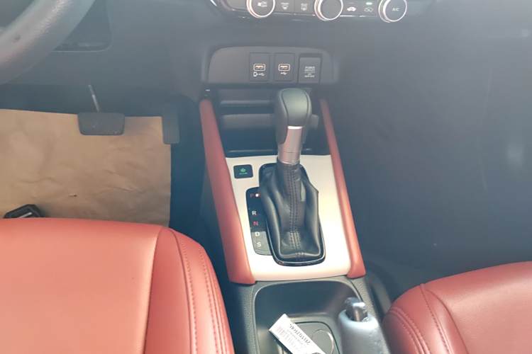 Honda LIFE 2022 car image #18