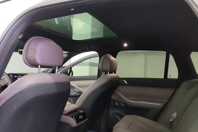 蔚来 蔚来ES7 2022 汽车图片 #18