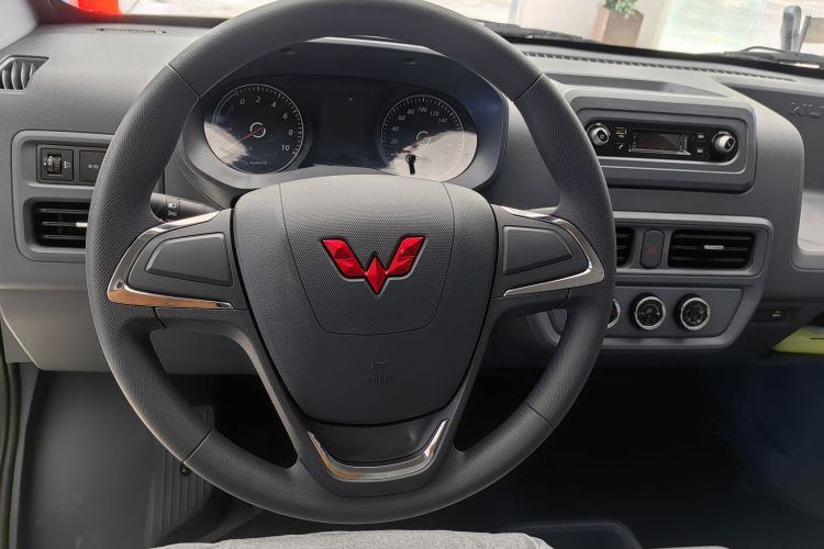 五菱汽车 五菱扬光电卡 2025 汽车图片 #18