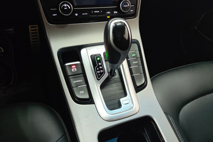 GEELY Emgrand GS 2018 #18 GEELY Emgrand GS 2018 car image #18