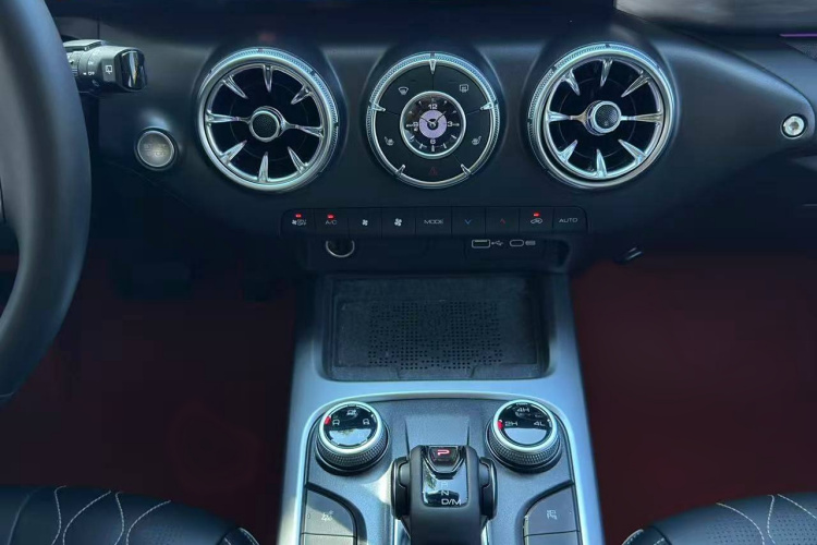 坦克 坦克300 2024 汽车图片 #18