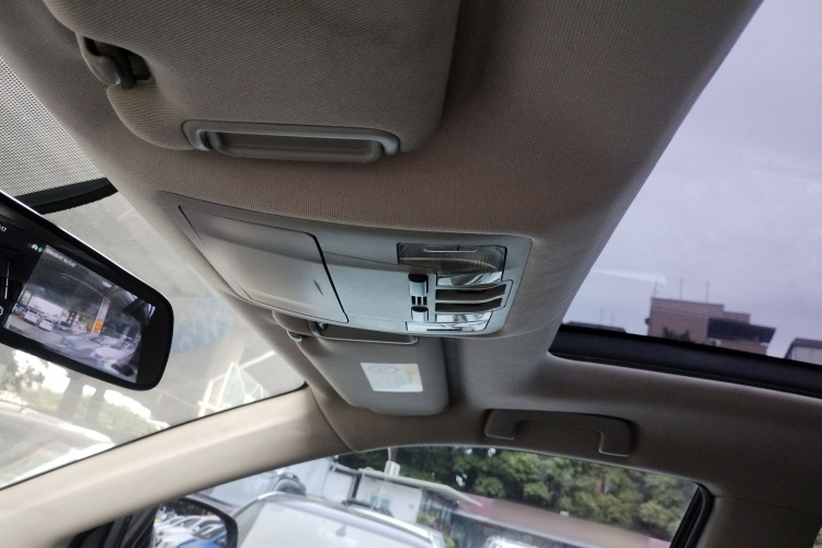 Toyota Highlander (Imported) 2016 car image #18