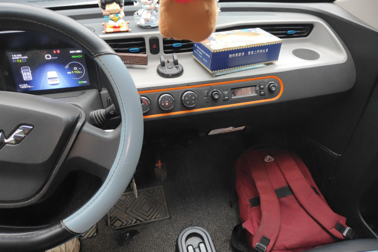 Wuling Hongguang MINI EV 2020 immagine di auto #18