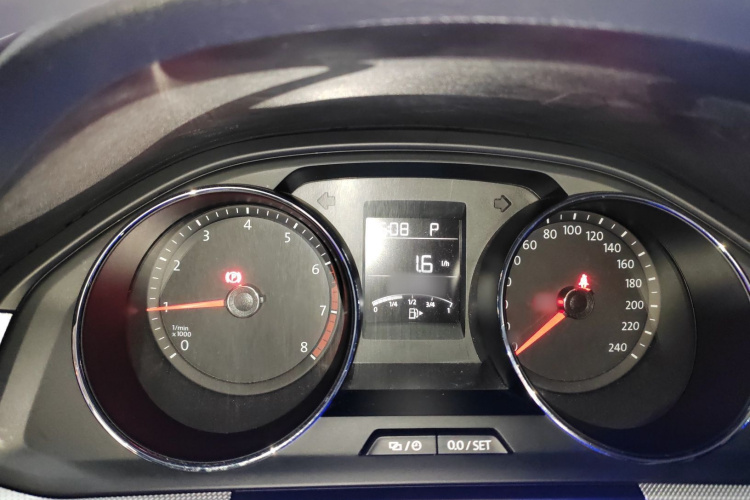 Volkswagen C-Trek 2019 immagine di auto #18