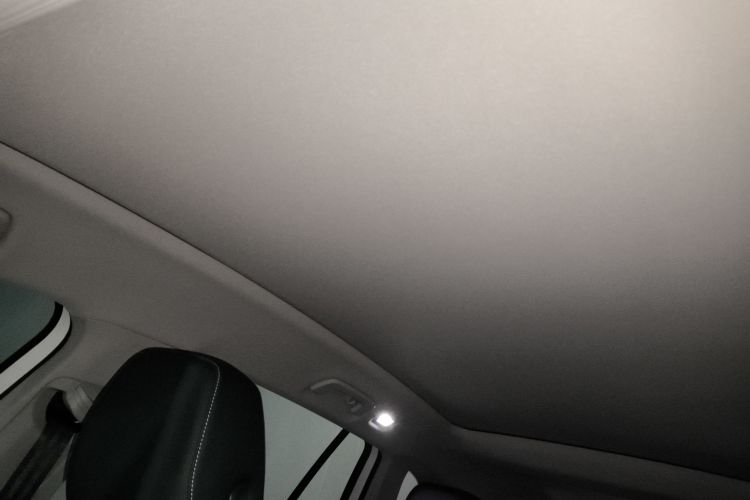 Volkswagen ID.6 X 2023 car image #18