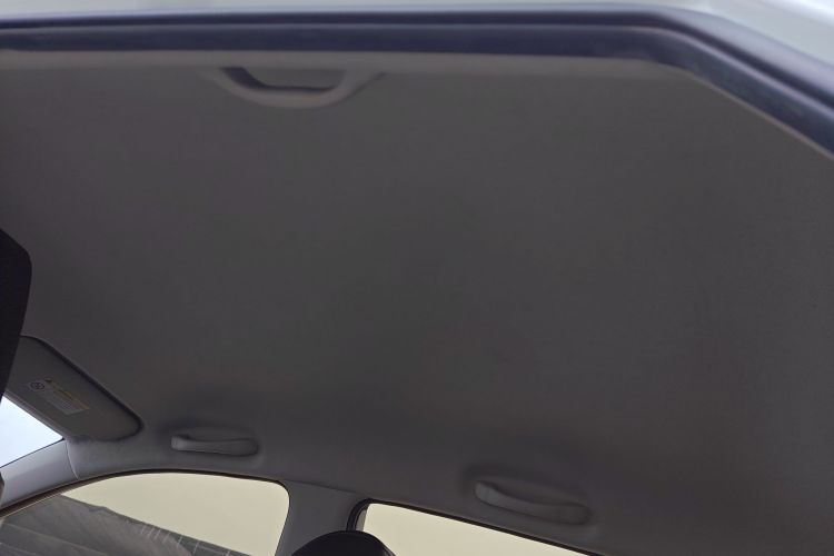 Kia KX1 2018 car image #18