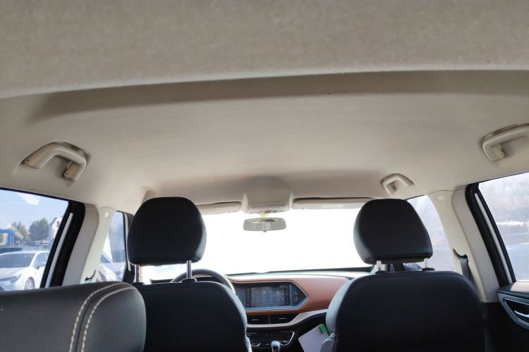 众泰 众泰T300 2018 汽车图片 #18