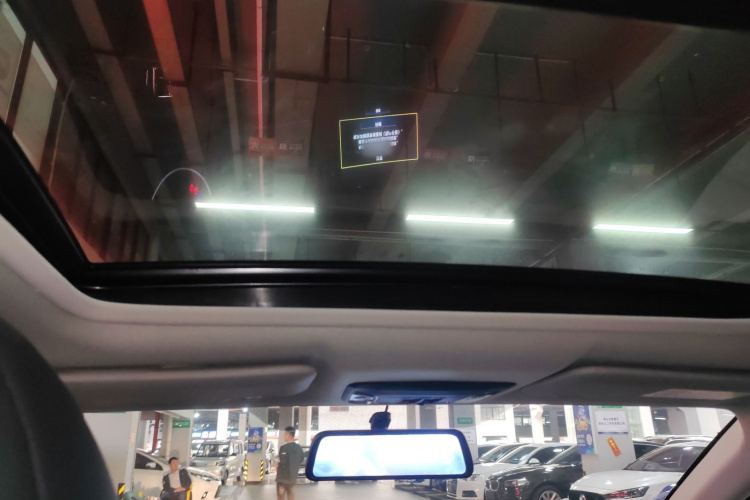 Honda VEZEL 2020 #18 Honda VEZEL 2020 car image #18