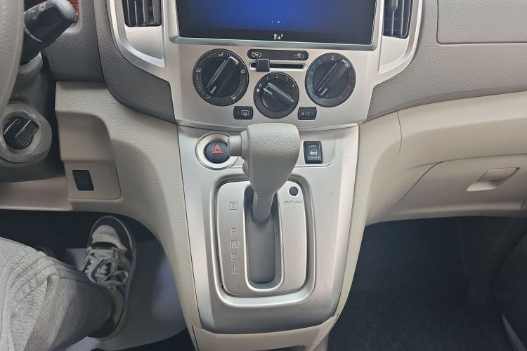 日产 日产NV200 2018 汽车图片 #18