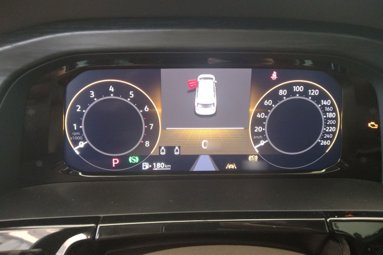 Volkswagen Viloran 2022 car image #18