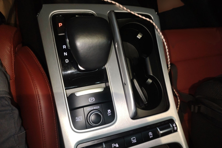 起亚 斯汀格 2018 汽车图片 #18