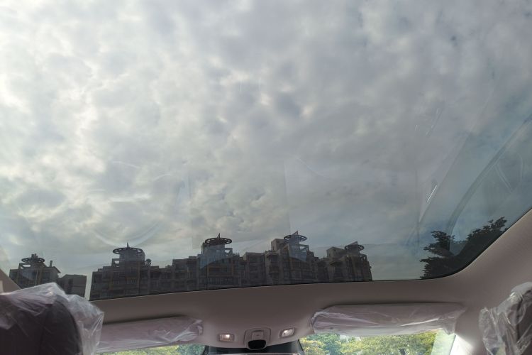 HongQi TianGong 05 2025 #18 HongQi TianGong 05 2025 car image #18