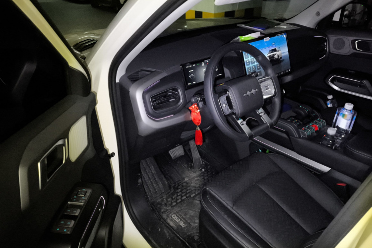 FangChengBao Tiger 3 2025 car image #18