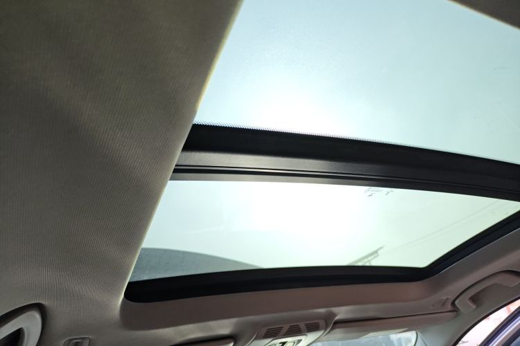 BMW 1 Series M 2020 car image #18