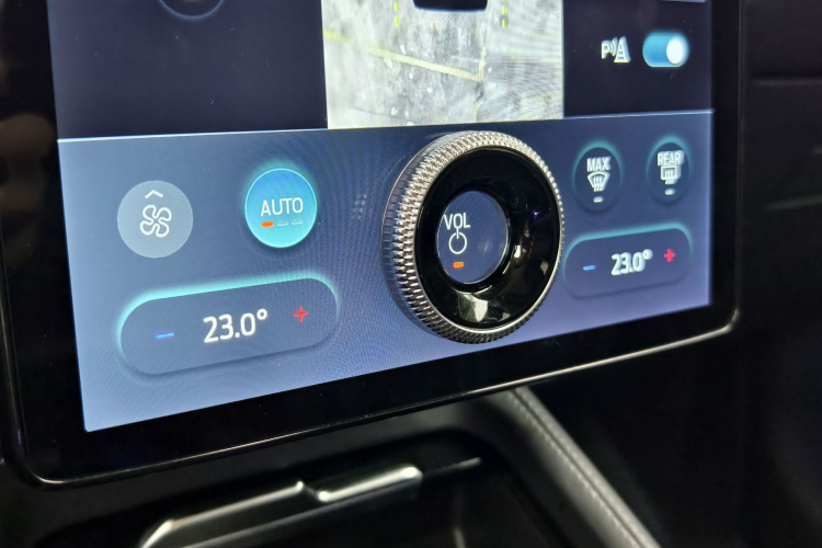 Ford Mustang Mach-E 2024 car image #18