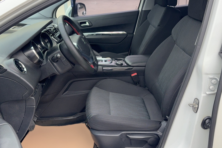 Peugeot 3008 2015 car image #18