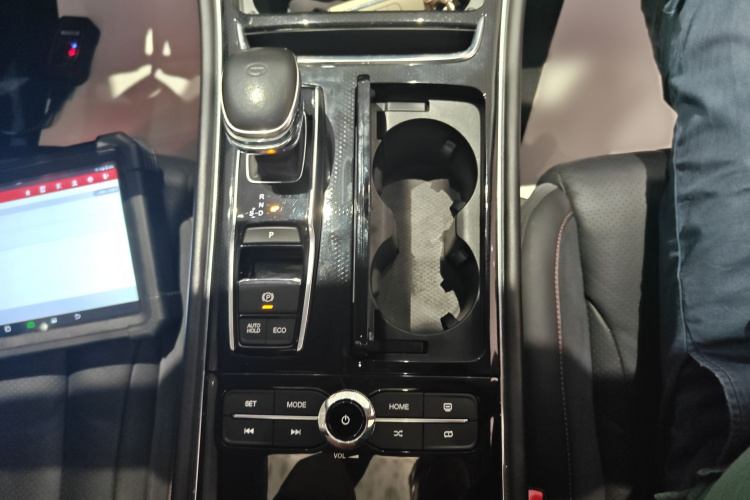 GAC Trumpchi GA8 2021 car image #18