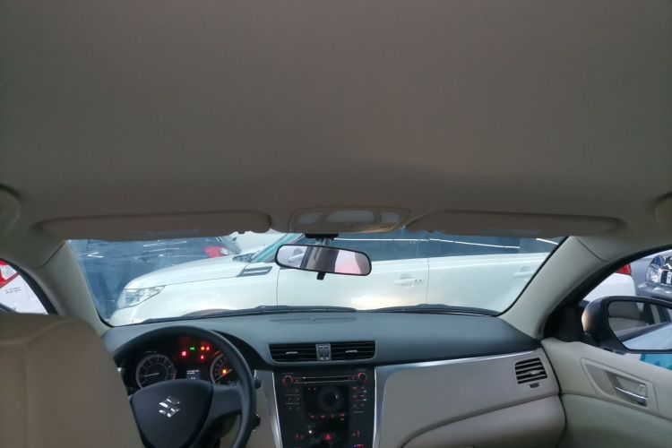 Suzuki Kizashi 2016 изображение автомобиля #18