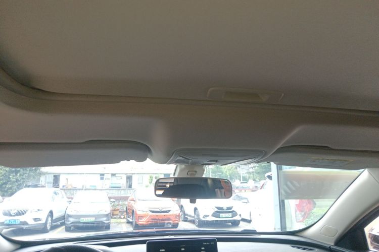 HongQi H5 2022 car image #18